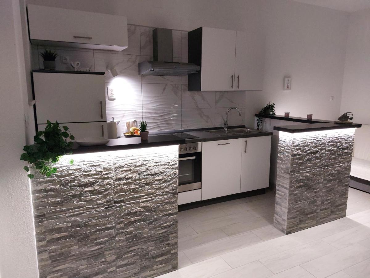 Apartment Bol - Sea, Sand And Happiness Экстерьер фото